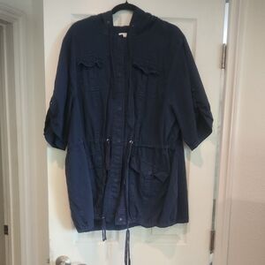 NWOT Torrid Sz 4 Navy Lightweight Shacket (Shirt Jacket) Layering Piece